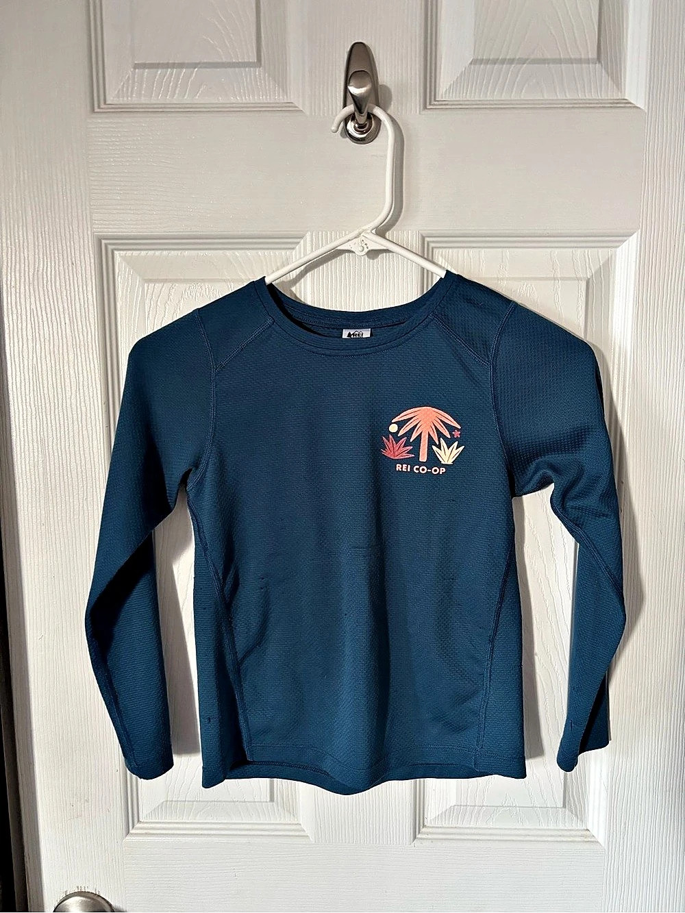 REI Co-op Boys Size Small (8) Long Sleeve Blue Shirt